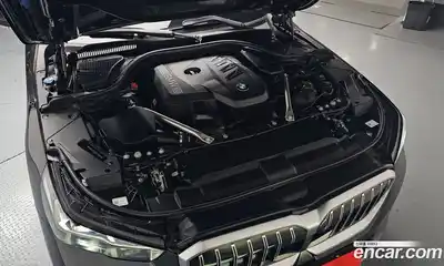 BMW 5-Series 2025 2.0 гидро, миниатюра 5