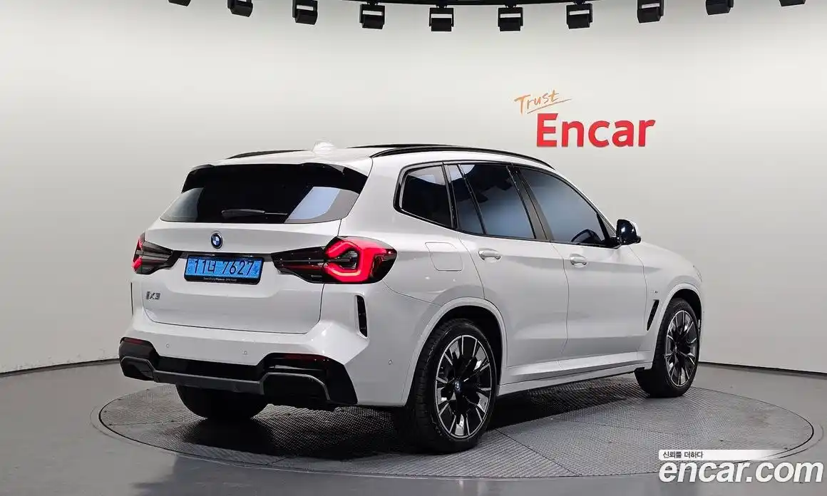 BMW iX3 2025 0.2 гидро, фото 2