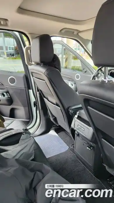 Land Rover Discovery 2019 2.0 автомат (гидро), миниатюра 8