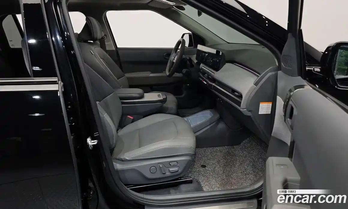 Kia EV3 2024 0.2 автомат (гидро), фото 11
