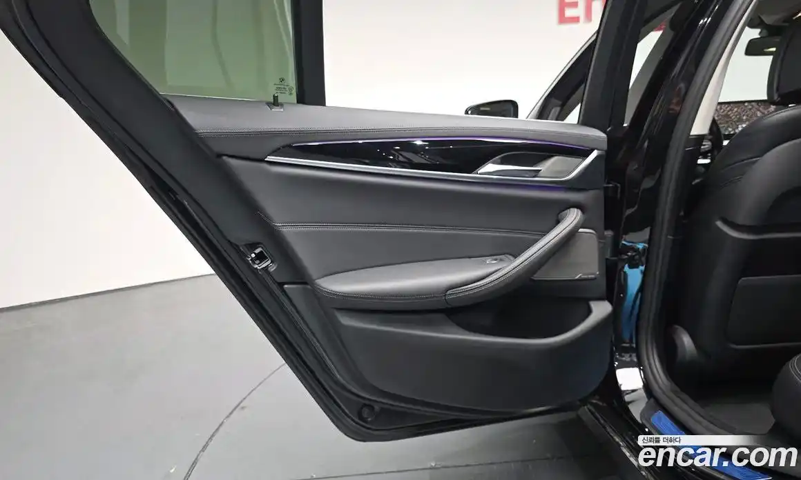 BMW 5-Series 2021 2.0 гидро, фото 14