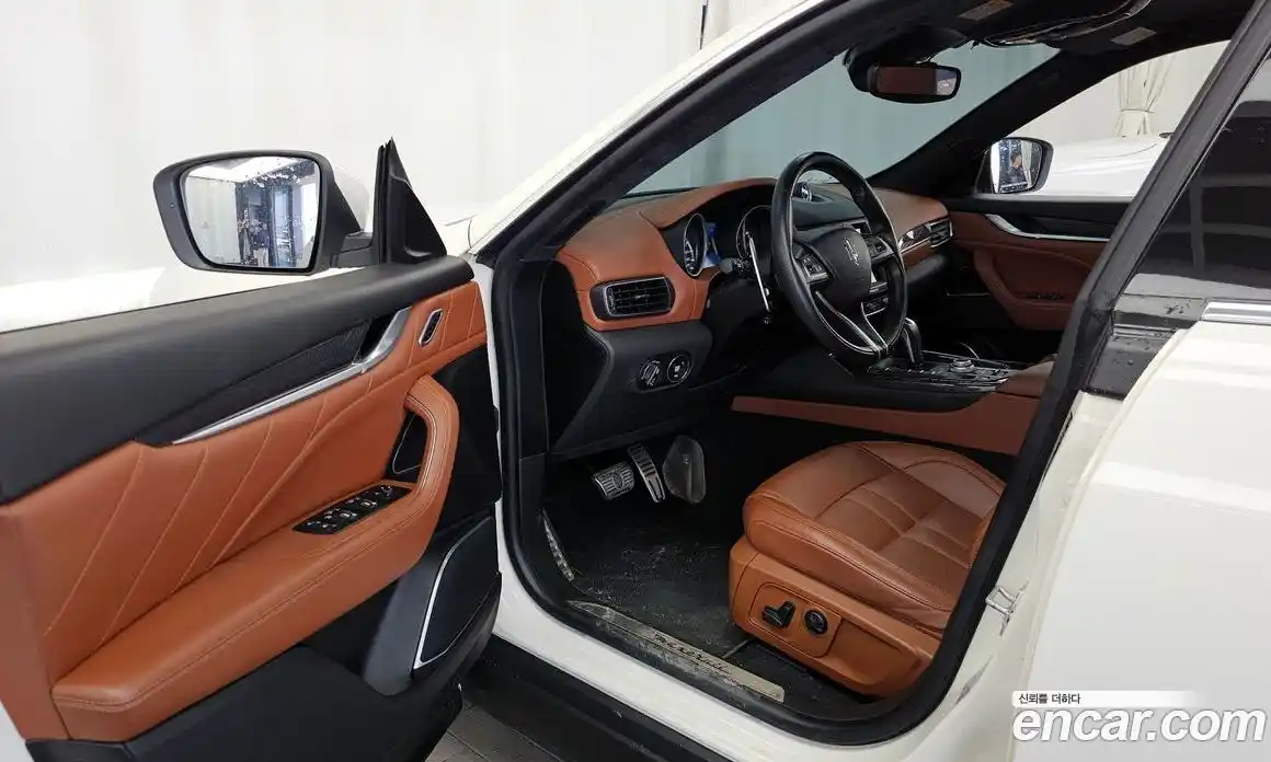 Maserati Levante 2019 3.0 гидро, фото 13