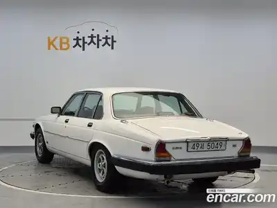 Jaguar XJ 1986 4.2 гидро, миниатюра 2