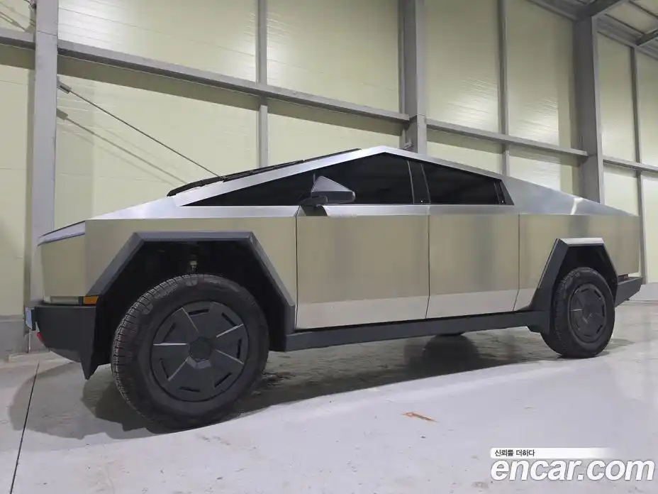 Tesla Cybertruck 2026 1.0 гидро, фото 3
