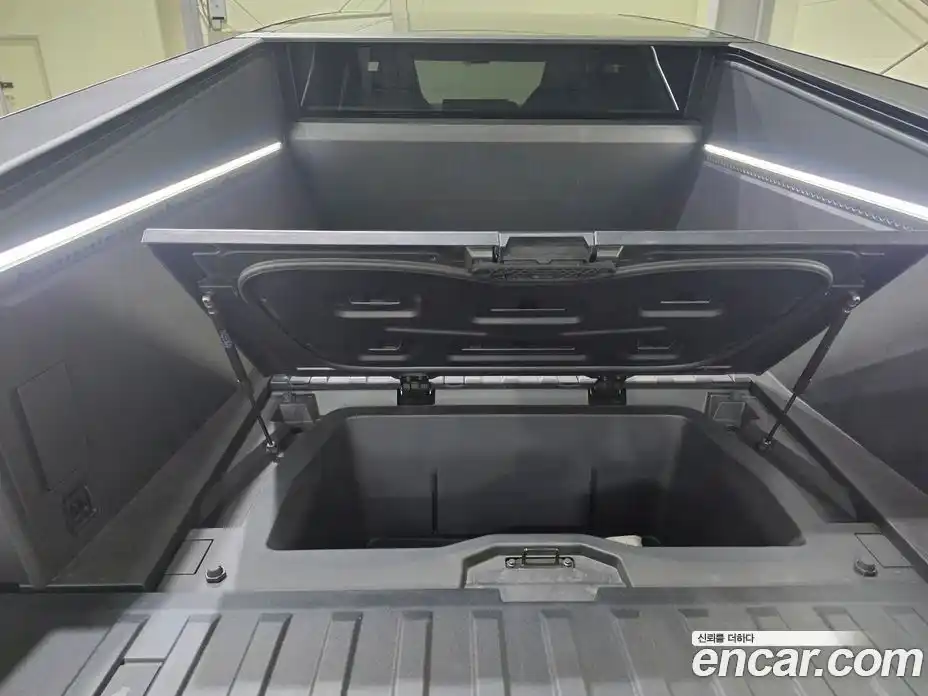 Tesla Cybertruck 2026 1.0 гидро, фото 6
