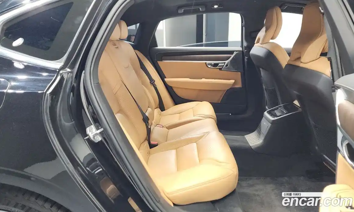 Volvo S90 2022 2.0 автомат (гидро), фото 17