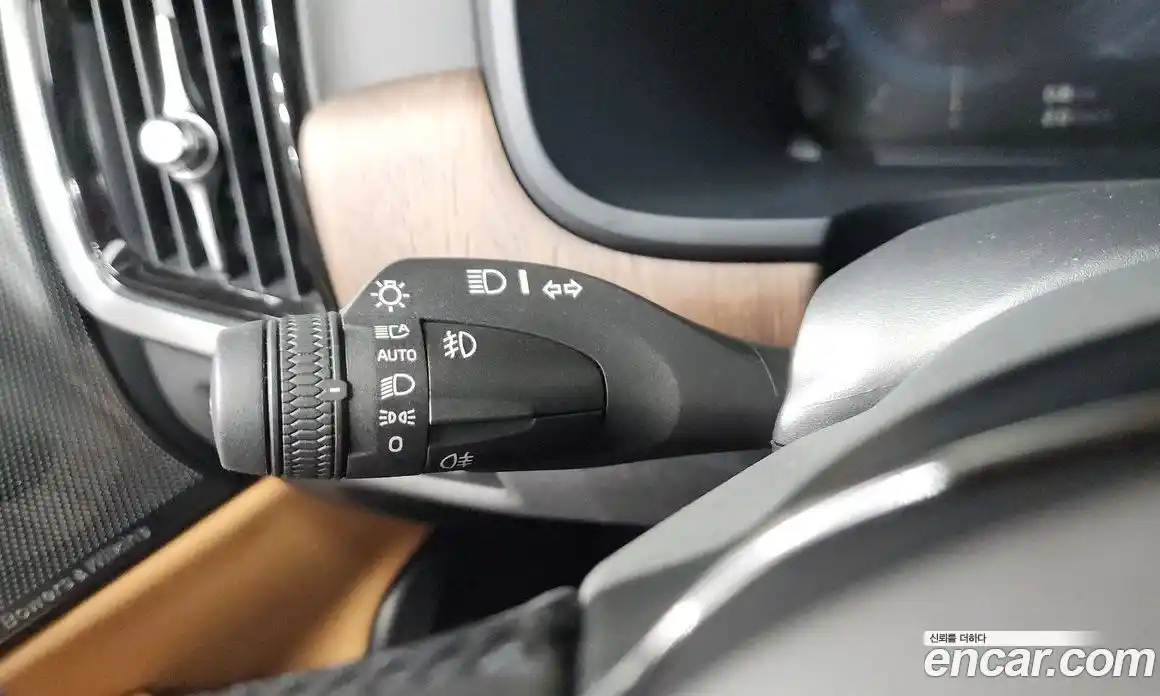 Volvo S90 2022 2.0 автомат (гидро), фото 18