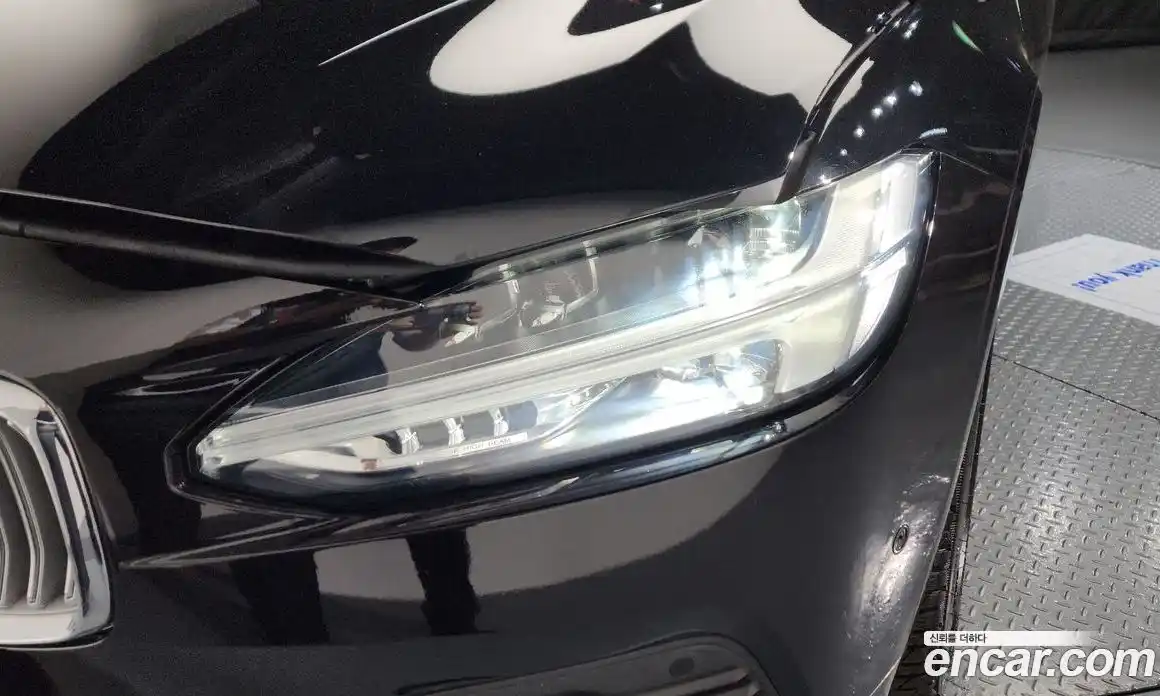 Volvo S90 2022 2.0 автомат (гидро), фото 8