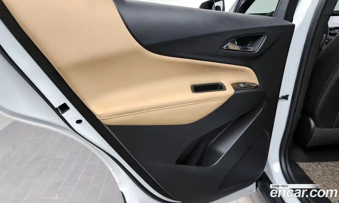 Chevrolet Equinox 2022 1.5 гидро, фото 15