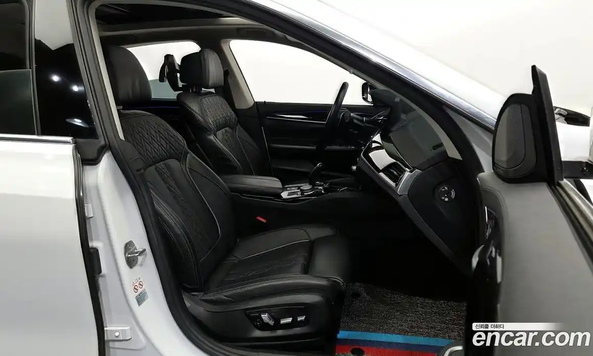 BMW 6-Series 2019 3.0 гидро, фото 16