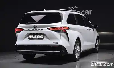 Toyota Sienna 2022 2.5 гидро, миниатюра 2