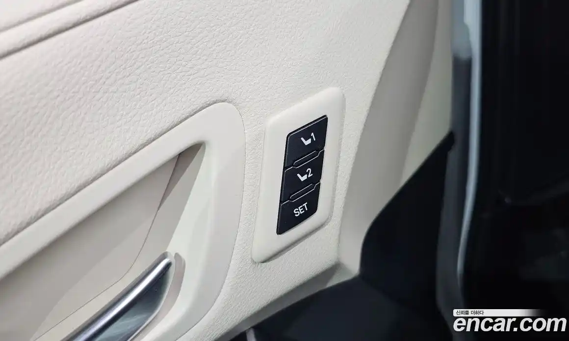 Toyota Sienna 2022 2.5 гидро, фото 28