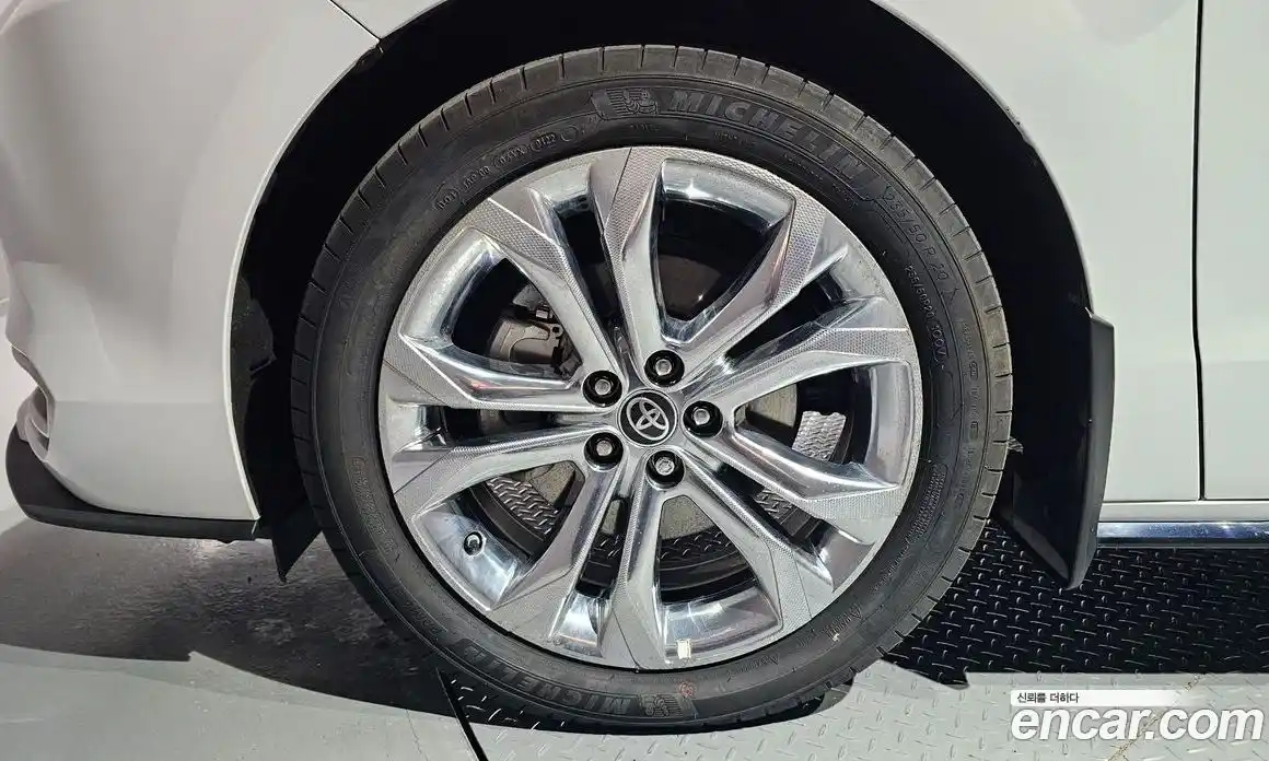 Toyota Sienna 2022 2.5 гидро, фото 5