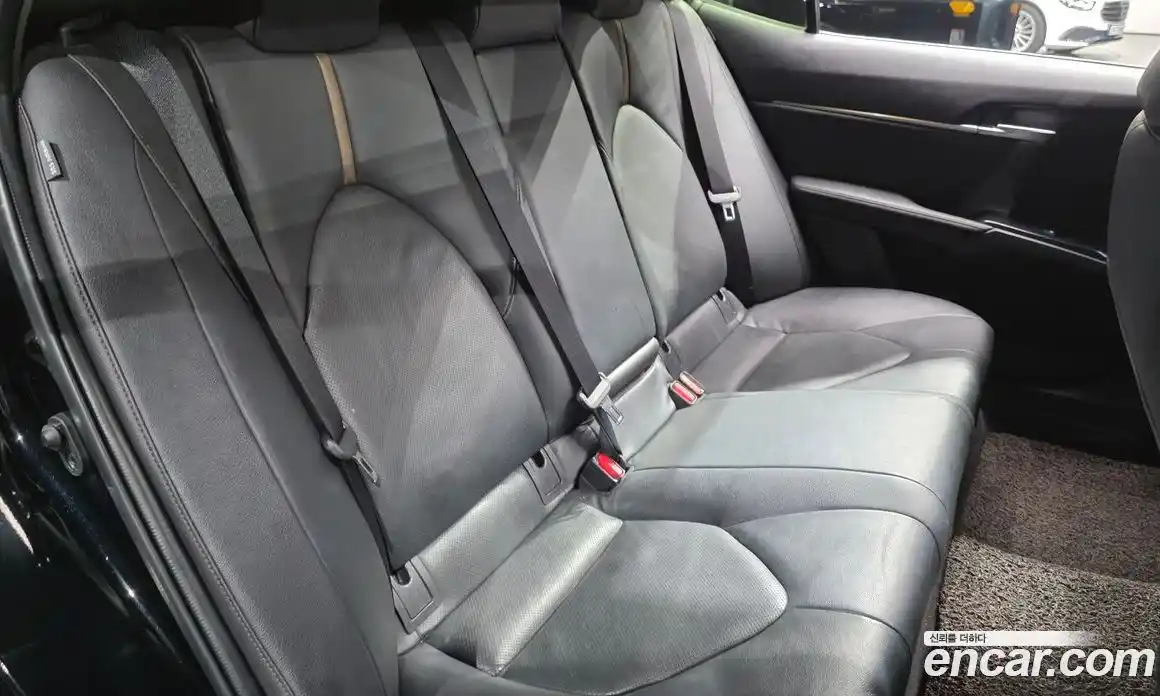 Toyota Camry 2019 2.5 гидро, фото 17
