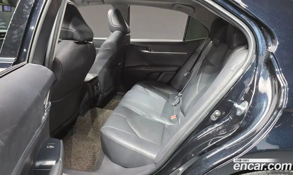 Toyota Camry 2019 2.5 гидро, фото 18