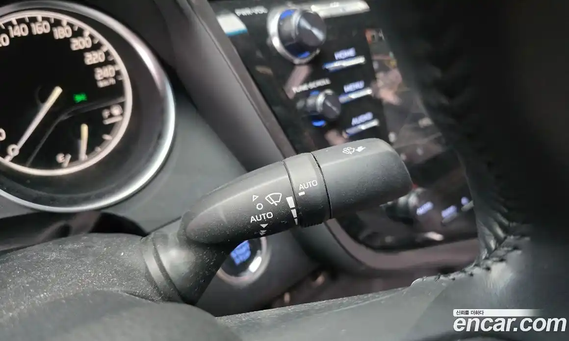 Toyota Camry 2019 2.5 гидро, фото 23