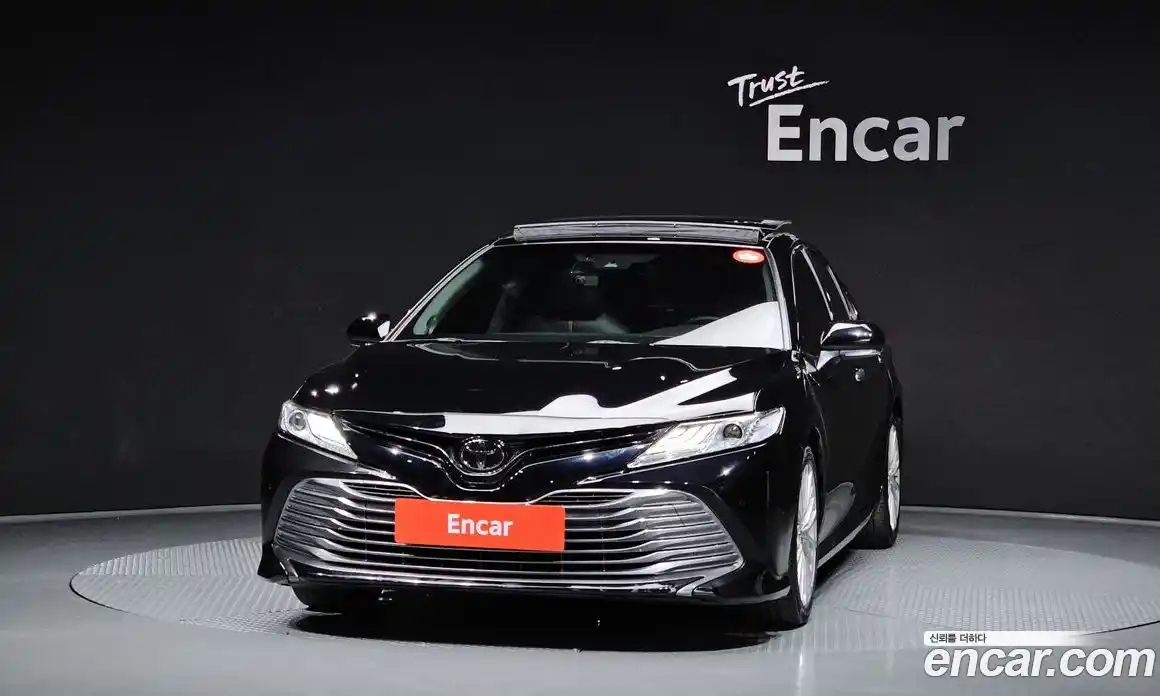 Toyota Camry 2019 2.5 гидро, фото 3