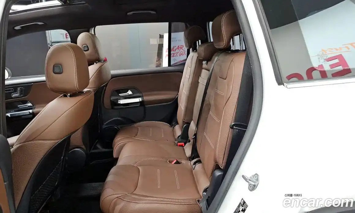 Mercedes-Benz GLB-Class 2022 2.0 гидро, фото 16