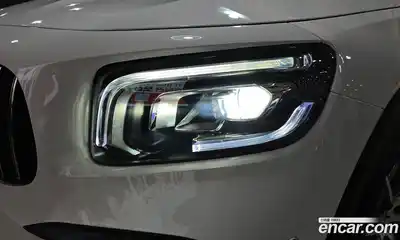 Mercedes-Benz GLB-Class 2022 2.0 гидро, миниатюра 8