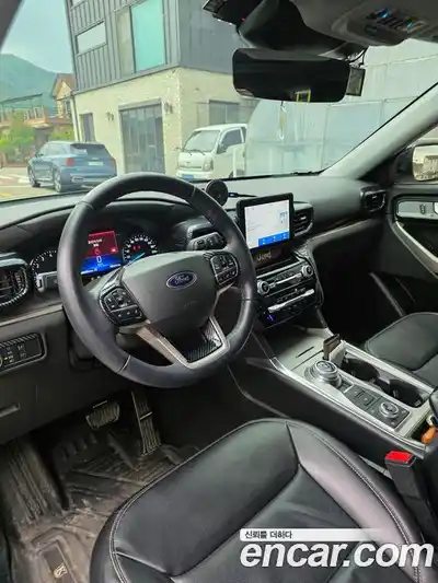 Ford Explorer 2022 2.3 автомат (гидро), миниатюра 6