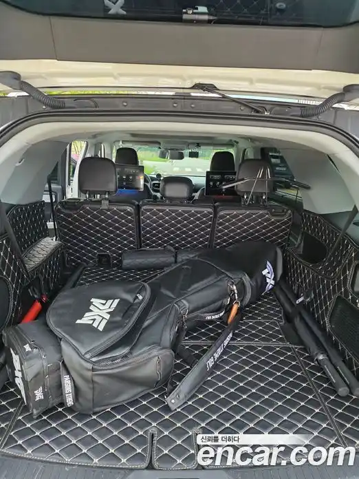 Ford Explorer 2022 2.3 автомат (гидро), фото 9