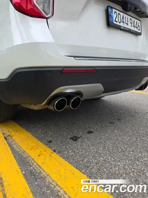 Ford Explorer 2022 2.3 автомат (гидро), фото 10