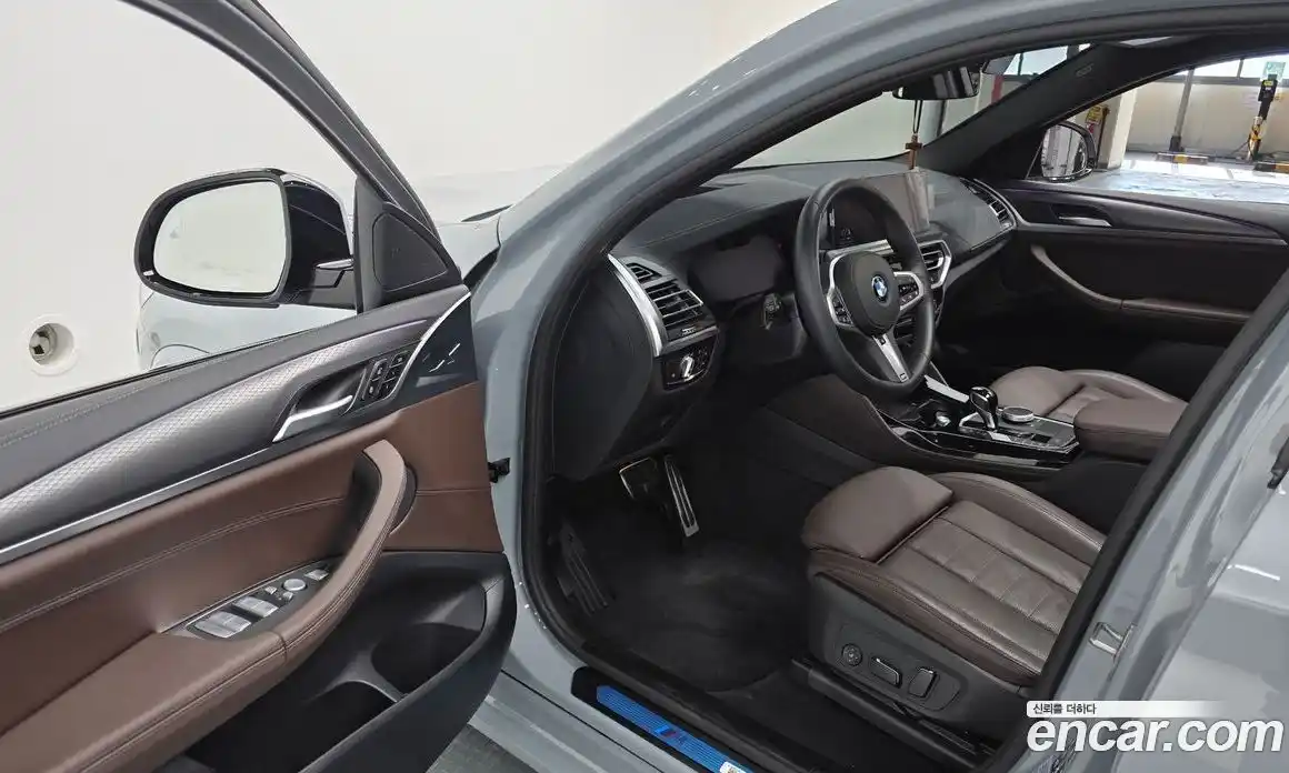 BMW X4 2025 2.0 гидро, фото 13
