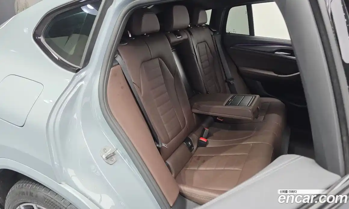 BMW X4 2025 2.0 гидро, фото 17