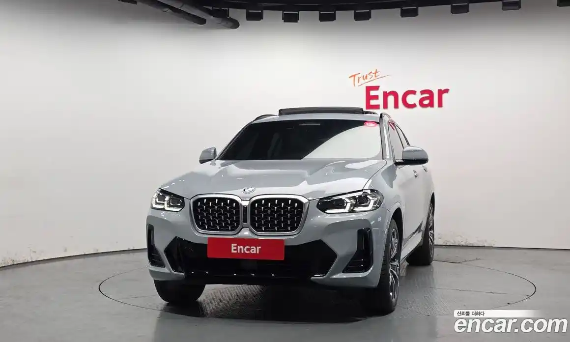 BMW X4 2025 2.0 гидро, фото 3