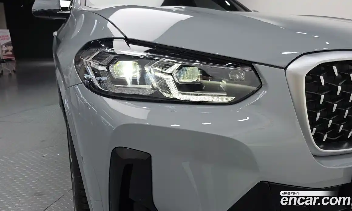 BMW X4 2025 2.0 гидро, фото 8