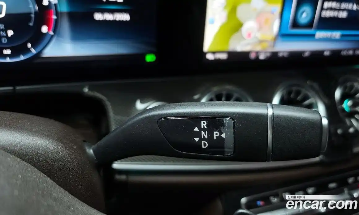 Mercedes-Benz CLS-Class 2019 1.9 гидро, фото 12