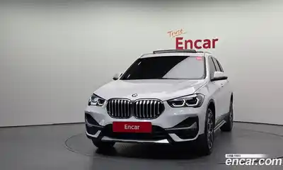BMW X1 2021 2.0 автомат (гидро), миниатюра 3