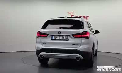 BMW X1 2021 2.0 автомат (гидро), миниатюра 4