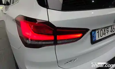 BMW X1 2021 2.0 автомат (гидро), миниатюра 9