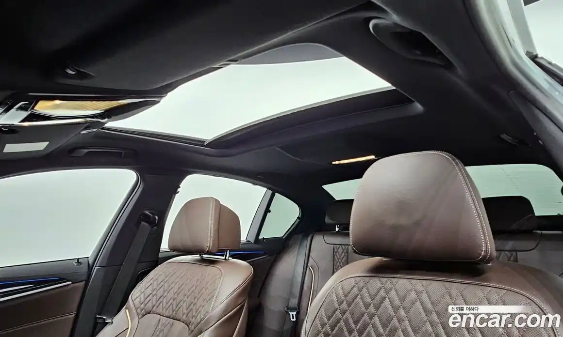 BMW 5-Series 2023 2.0 гидро, фото 19