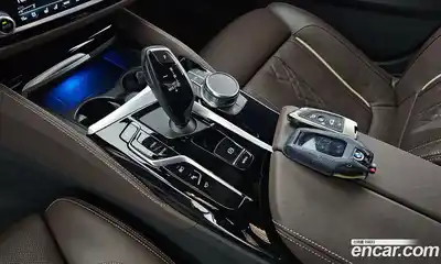 BMW 5-Series 2023 2.0 гидро, миниатюра 9