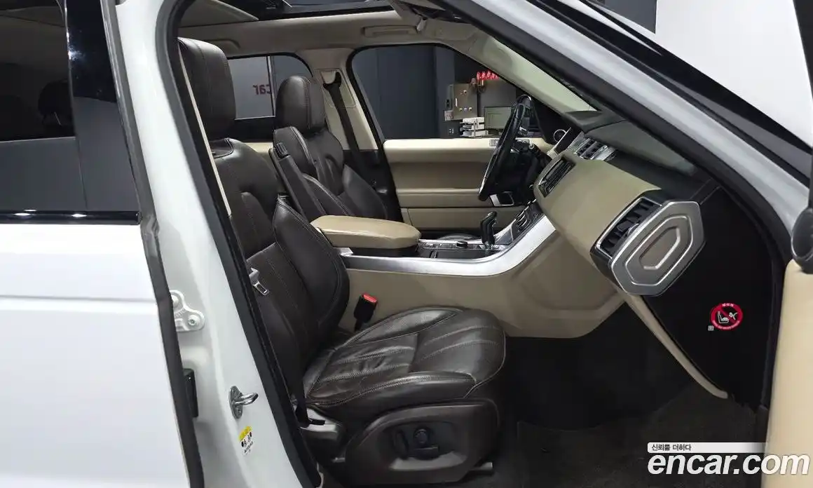 Land Rover Range Rover Sport 2016 3.0 автомат (гидро), фото 11