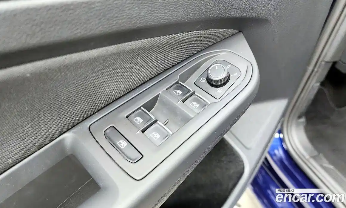 Volkswagen Golf 2022 2.0 автомат (гидро), фото 28