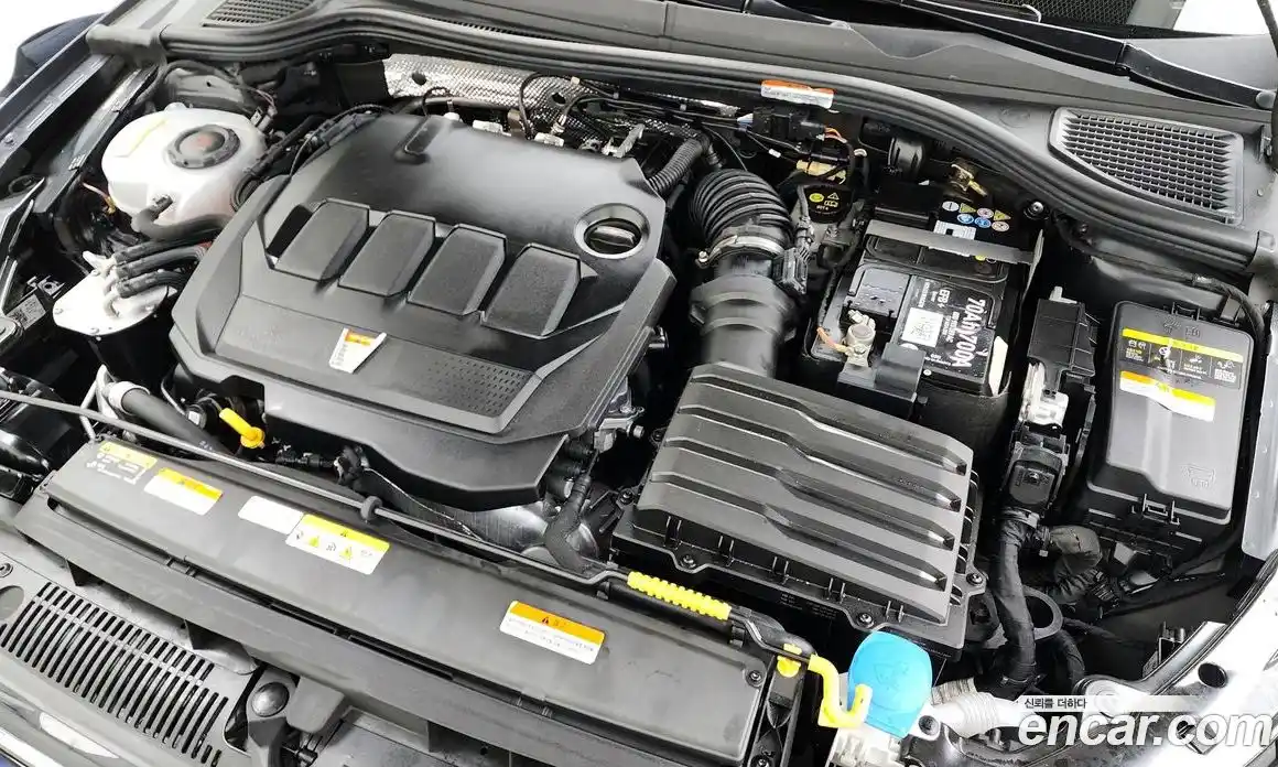 Volkswagen Golf 2022 2.0 автомат (гидро), фото 6