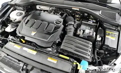 Volkswagen Golf 2022 2.0 автомат (гидро), миниатюра 6