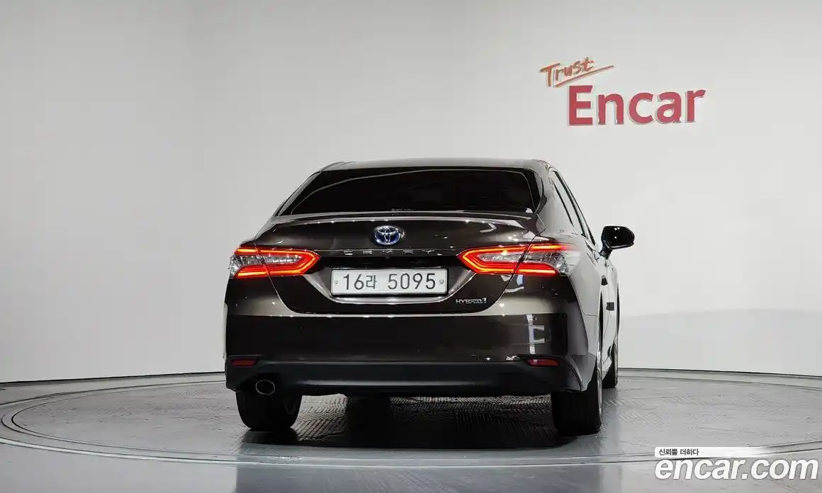 Toyota Camry 2018 2.5 гидро, фото 4