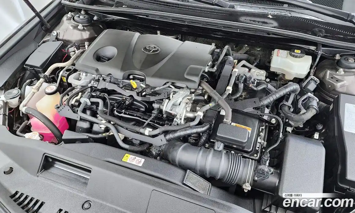 Toyota Camry 2018 2.5 гидро, фото 6