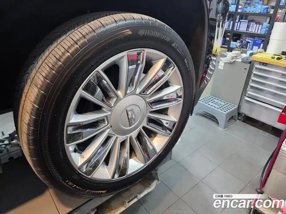 Cadillac Escalade 2019 6.2 гидро, фото 16