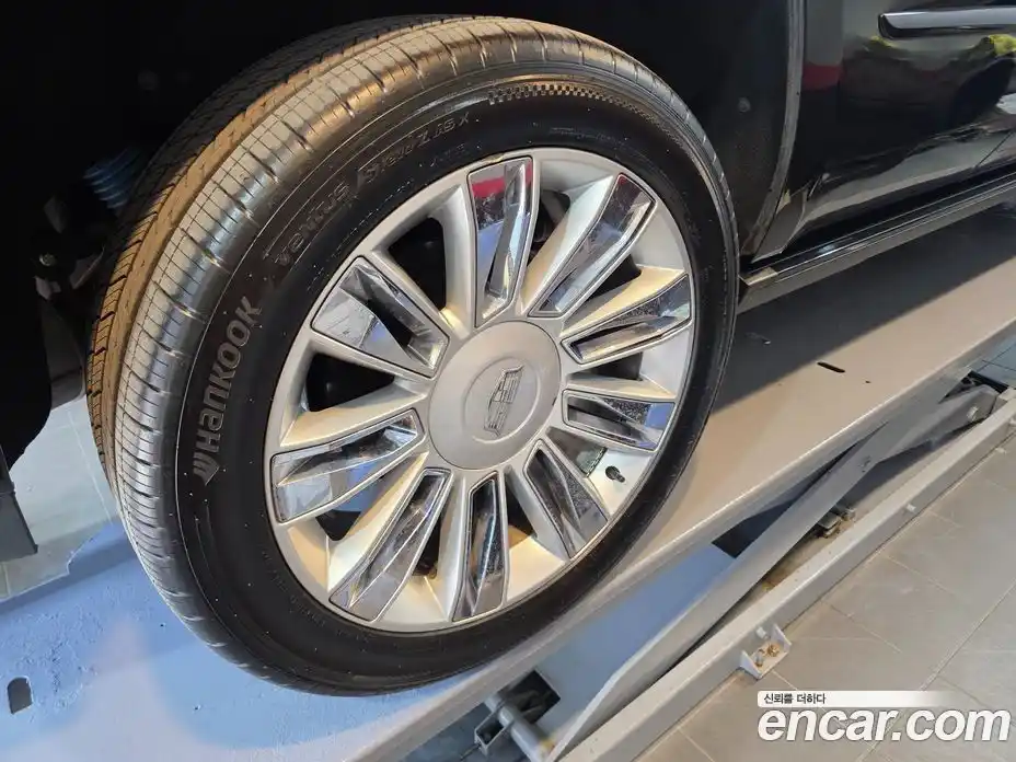 Cadillac Escalade 2019 6.2 гидро, фото 17