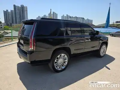 Cadillac Escalade 2019 6.2 гидро, миниатюра 2