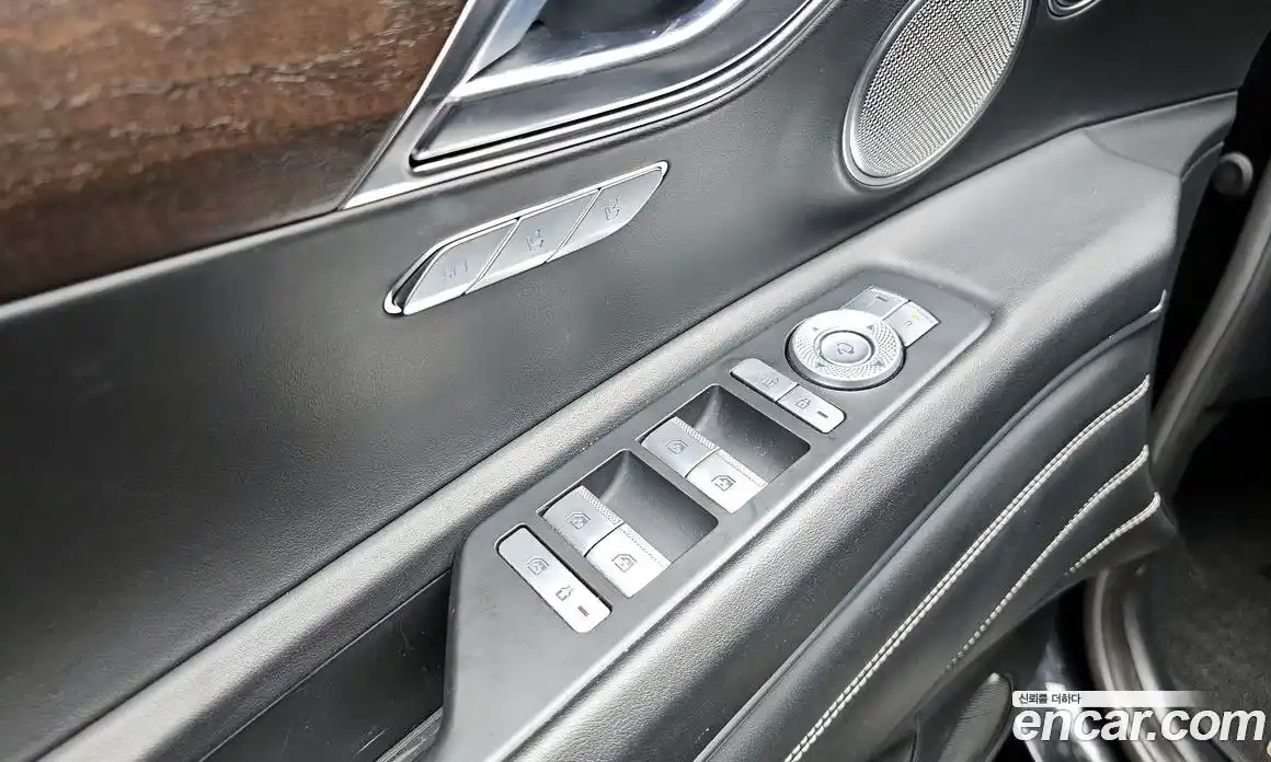 Genesis GV80 2021 2.5 гидро, фото 18