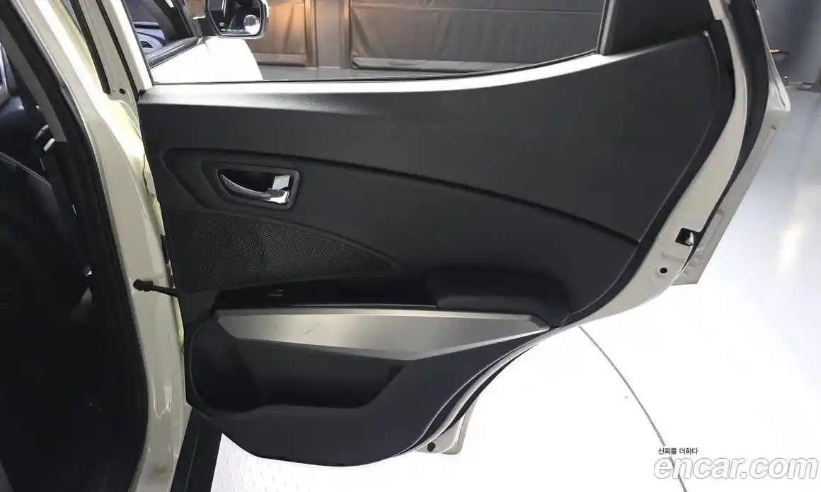 SsangYong TIBOLI 2016 1.6 гидро, фото 15