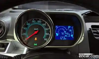 Chevrolet Spark 2014 1.0 автомат (гидро), миниатюра 11