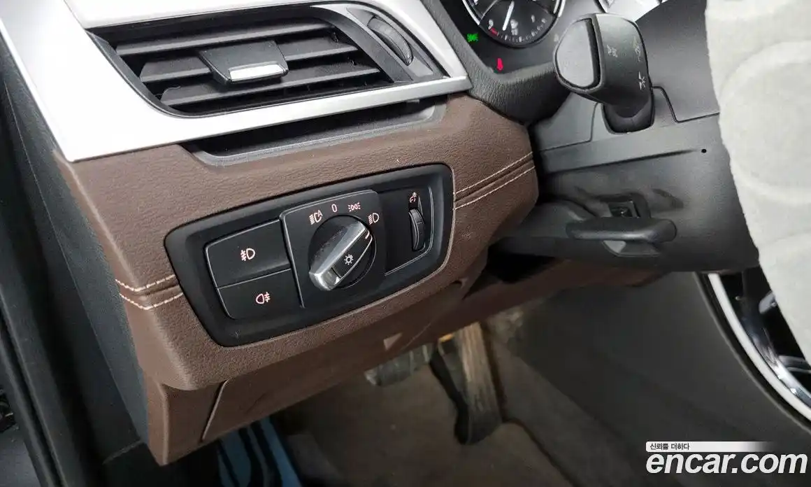 BMW X1 2021 2.0 гидро, фото 27