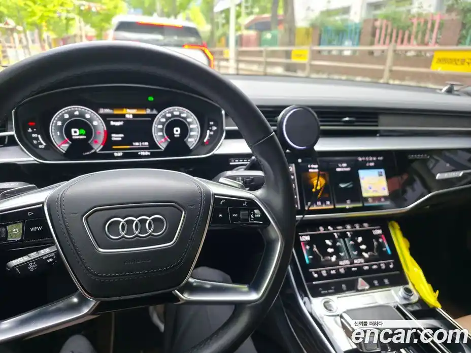 Audi A8 2021 4.0 автомат (гидро), фото 6